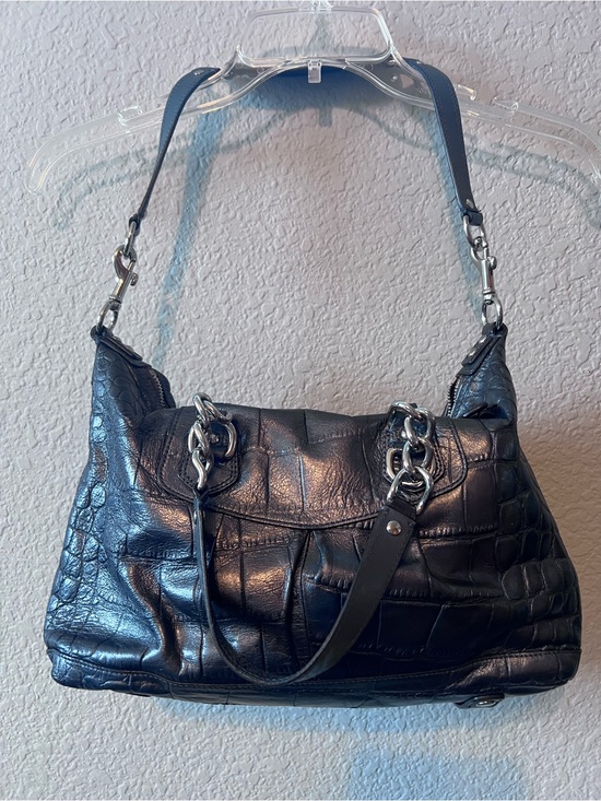 Coach Handbags - Y2K Coach Black Croc-Embossed Leather Shoulder Bag w/Chain Accents NL1126-F17660